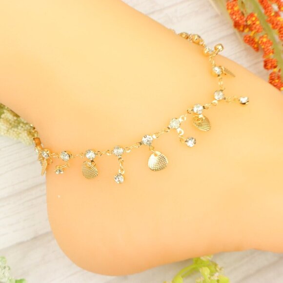 "Handmade Anklet – Elegant & Delicate Jewelry for Women | UNVRC1301 - Picture 2 of 10